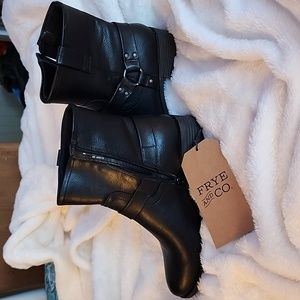 Frye Elodie motorcycle boots size 8 NWT